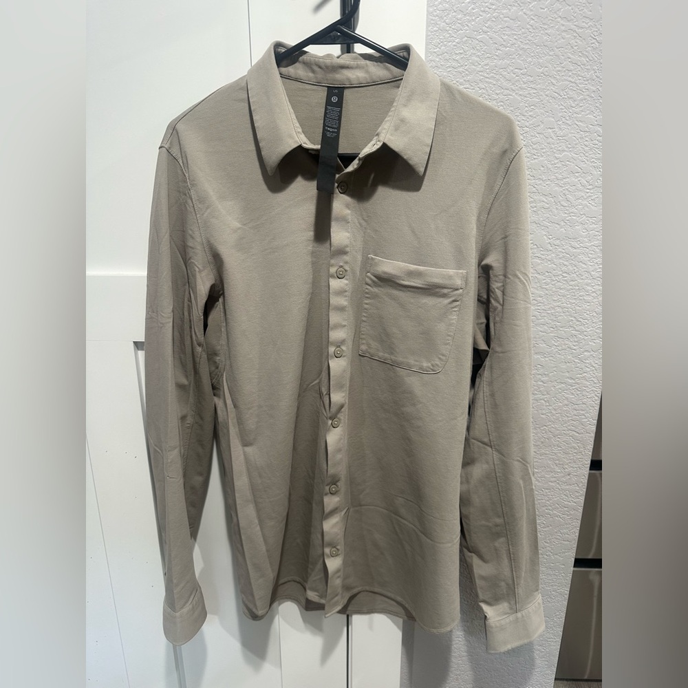 Men’s lululemon commission shirt size L
